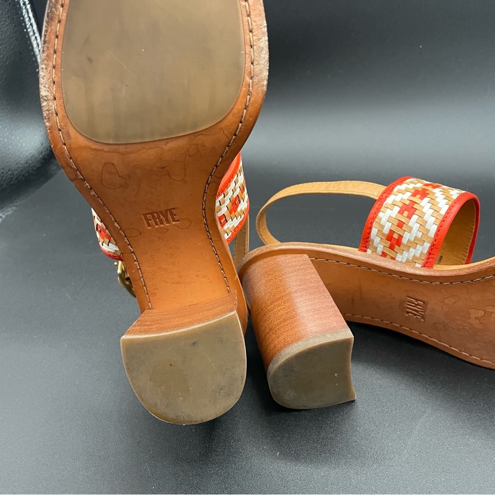 Frye Amy woven sandal, size 7 Boho stacked heel - Picture 5 of 12